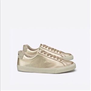 Veja Sneakers—Last Chance!!!!